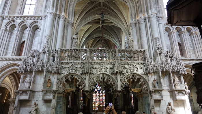 Jubé flamboyant de l'église Sainte Madeleine
